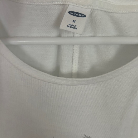 Women’s Old Navy Chill Vibes Graphic Tank Top Medium - Picture 3 of 9